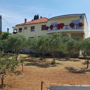 rezervovat zde